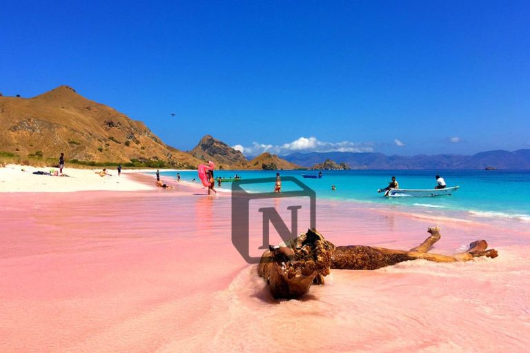 pantai indah di Indonesia